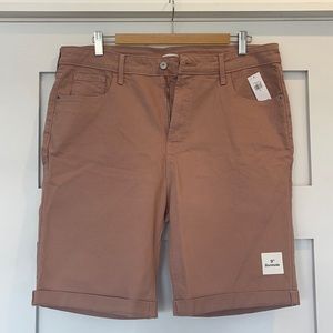 Old Navy Size 16 Dusty Rose Bermuda Shorts